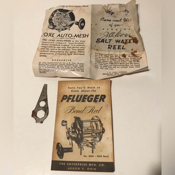 Vintage 1957 PFLUEGER BOND LEVEL WIND 2000 Fishing Reel USA BAKELITE METAL Rod 1 - Picture 12 of 15